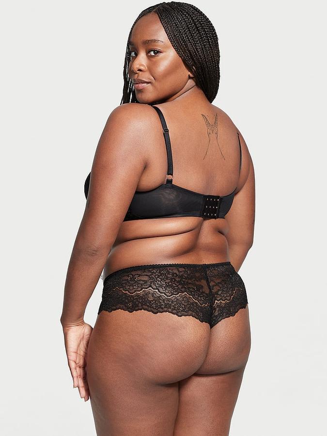 Victoria's Secret Lace Push-Up Bra - Image 2