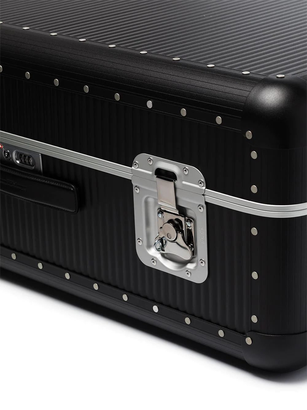 FPM Milano Bank Spinner 84 suitcase - Image 5