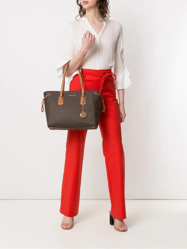 Micheal kors monogram print tote - Image 2