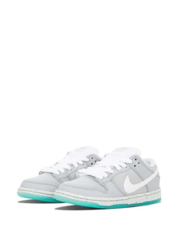 Nike  SB Dunk Low Premium "Marty Mcfly" sneakers - Image 2