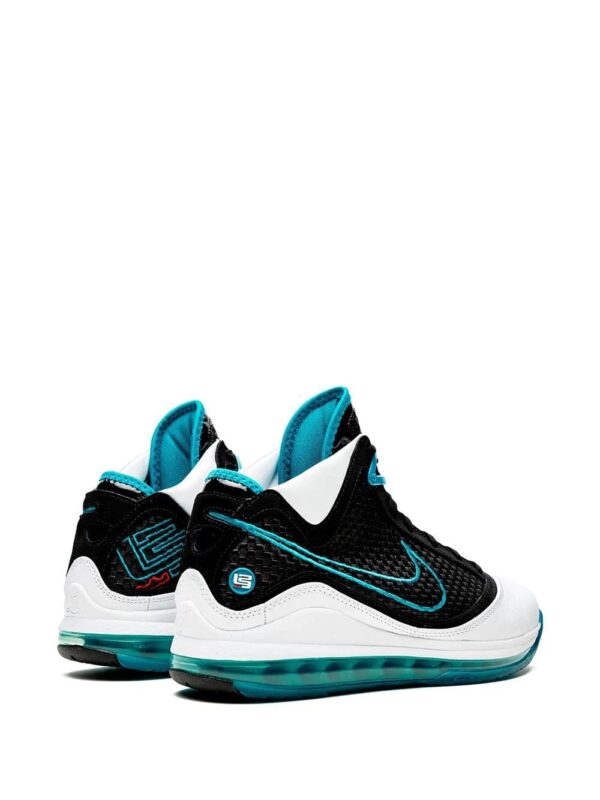 Nike  LeBron 7 QS "Red Carpet" sneakers - Image 3