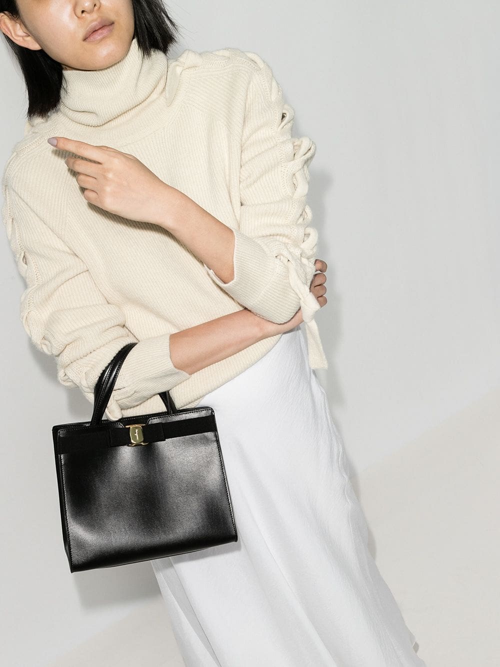 Ferragamo Vara shoulder bag - Image 2