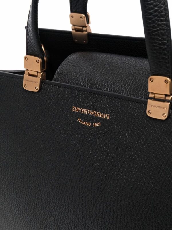 Emporio Armani logo-embossed pebbled tote bag - Image 4