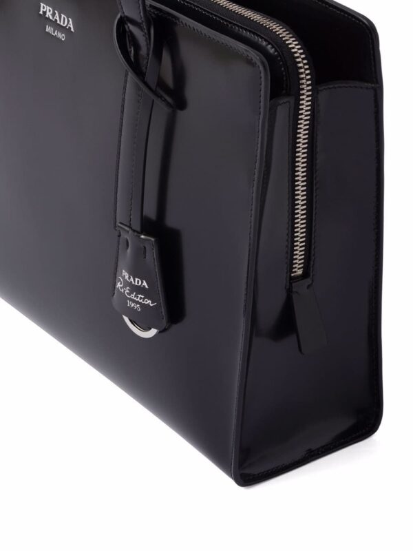Prada medium Re-Edition 1995 leather handbag - Image 3