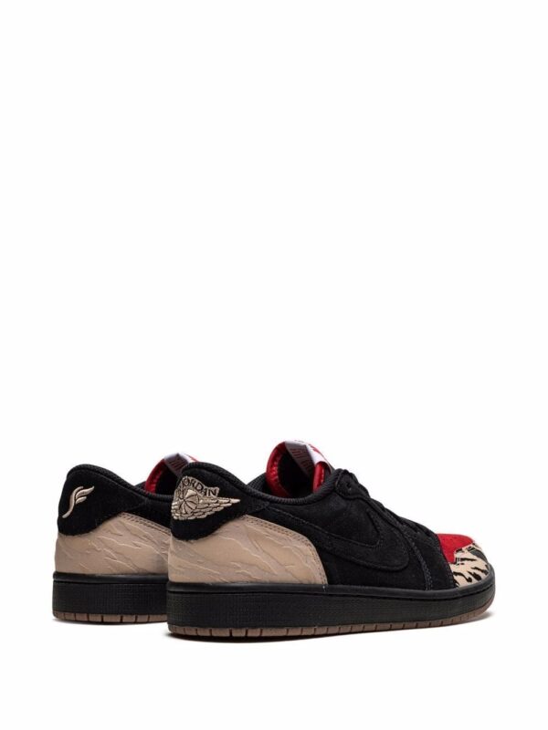 Jordan  x Solefly Air Jordan 1 Low SP "Carnivore" sneakers - Image 3