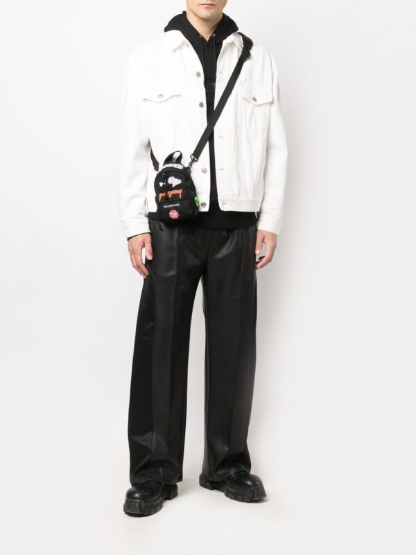 Balenciaga patch-detail crossbody backpack - Image 5