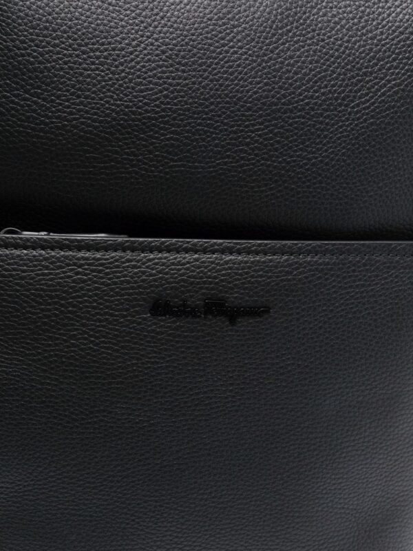Ferragamo zip-up leather backpack - Image 4