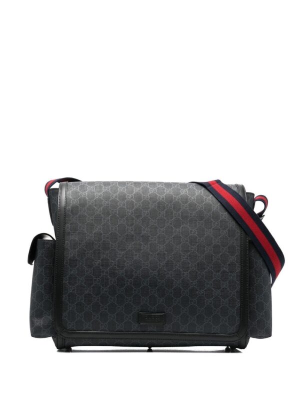 Gucci GG Supreme changing bag