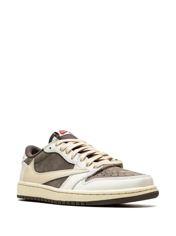 Jordan  x Travis Scott Air Jordan 1 Low OG "Reverse Mocha" sneakers - Image 2