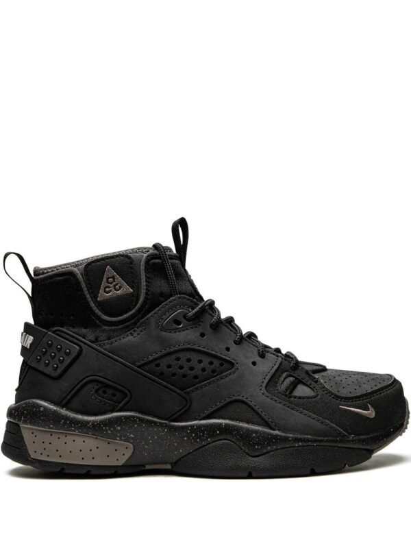 Nike  ACG Air Mowabb high-top sneakers