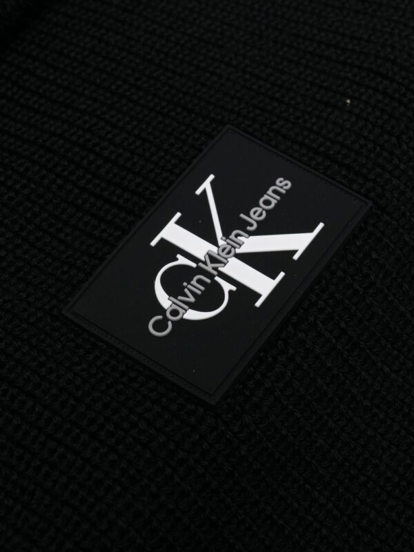 Calvin Klein logo-patch beanie and scarf set - Image 2