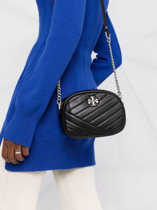 Tory Burch Kira chevron-quilted camera bag - Image 3