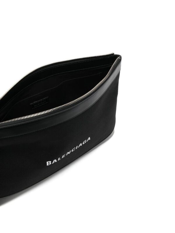 Balenciaga  logo-print clutch - Image 4