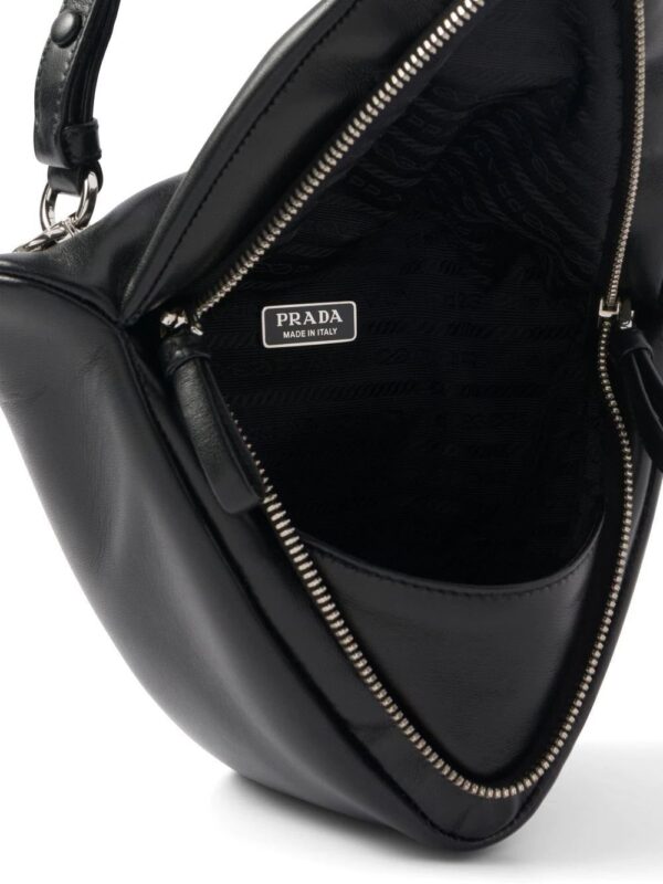 Prada  Triangle leather tote bag - Image 4