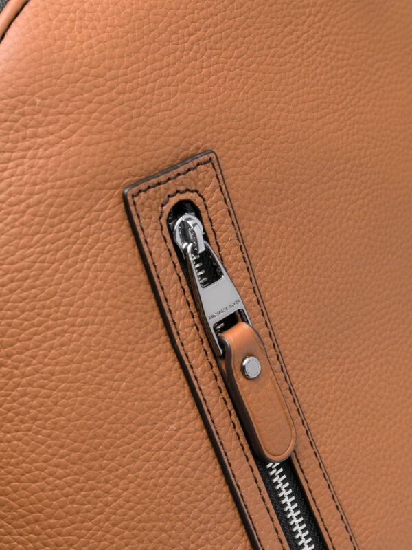 Michael Michael Kors Hudson grained leather backpack - Image 4