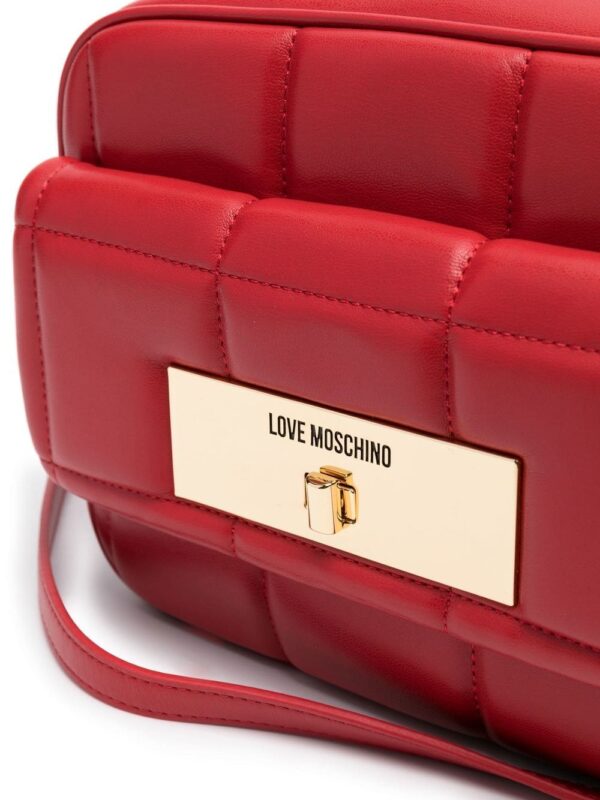 Love Moschino engraved-logo quilted crossbody bag - Image 4