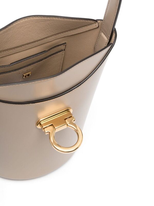 Ferragamo small Trifolio shoulder bag - Image 5