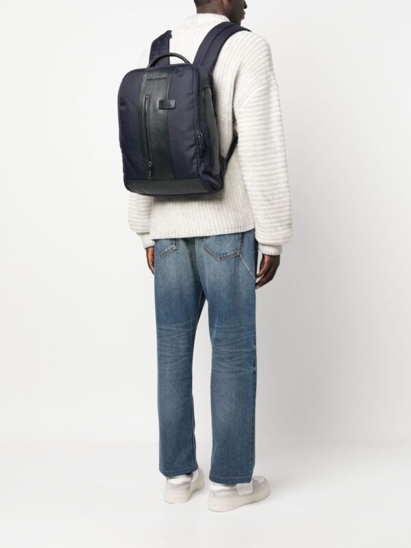 PIQUADRO two-tone logo-patch backpack - Image 2