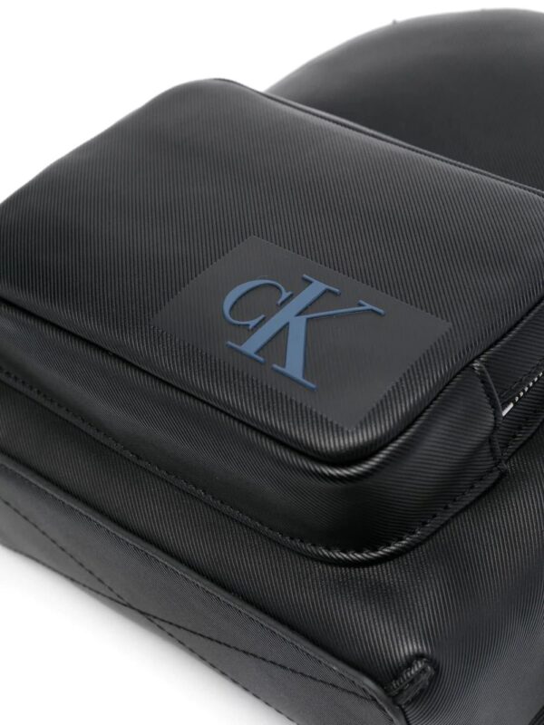 Calvin Klein logo-patch backpack - Image 4