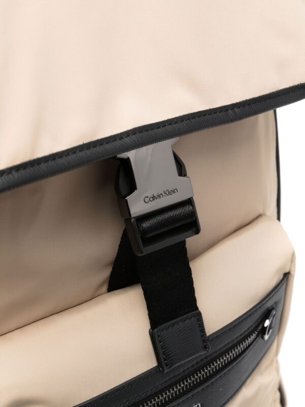 Calvin Klein logo-lettering recycled backpack - Image 4