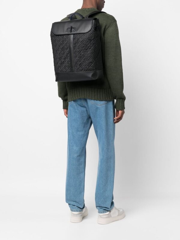 Tommy Hilfiger monogram-pattern backpack - Image 2