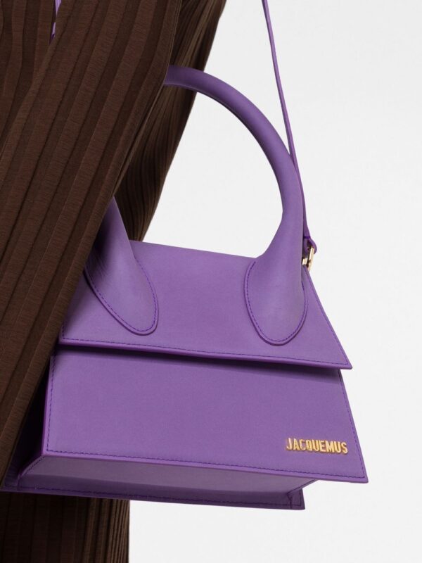 Jacquemus  Le Grand Chiquito crossbody bag - Image 2