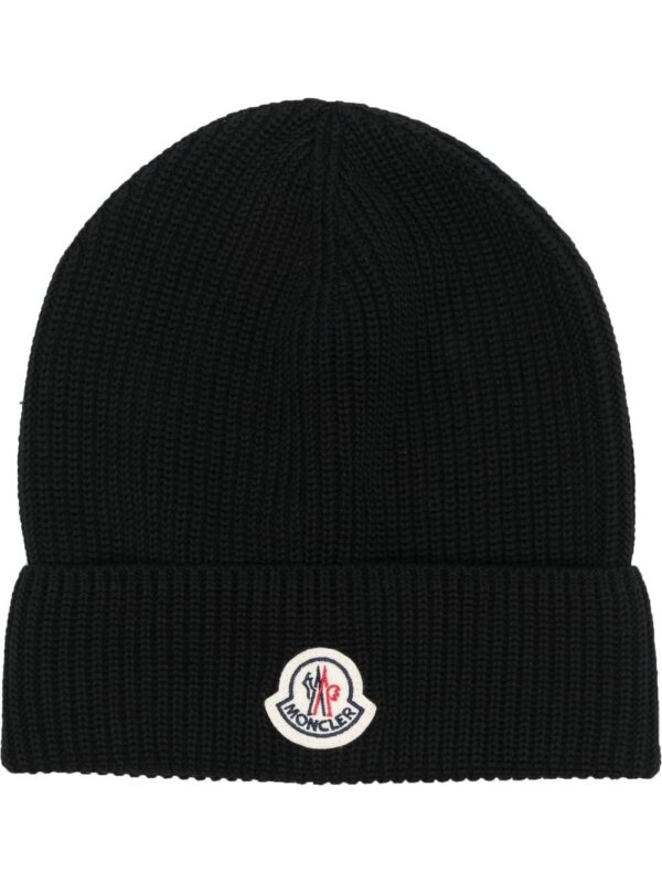 Moncler logo-patch knitted beanie