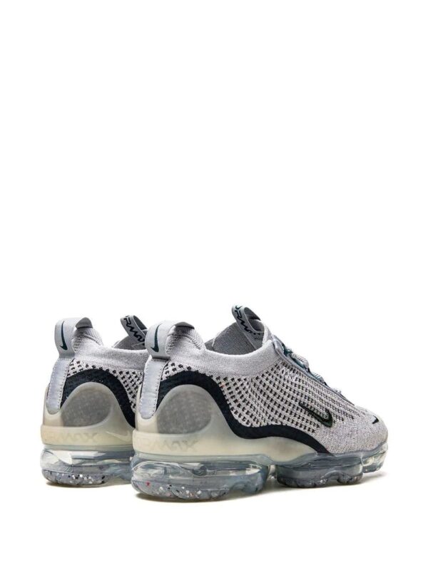 Nike  Air Vapormax 2021 Flyknit SE "Light Bone/Dark Atomic Teal" sneakers - Image 3