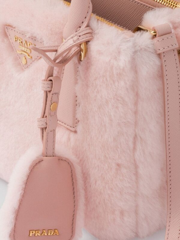Prada  Galleria shearling tote bag - Image 3