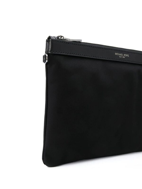 Michael Michael Kors  logo-stamp leather clutch bag - Image 3