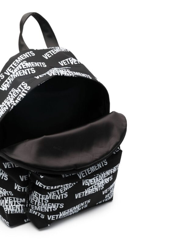 VETEMENTS logo-print backpack - Image 5