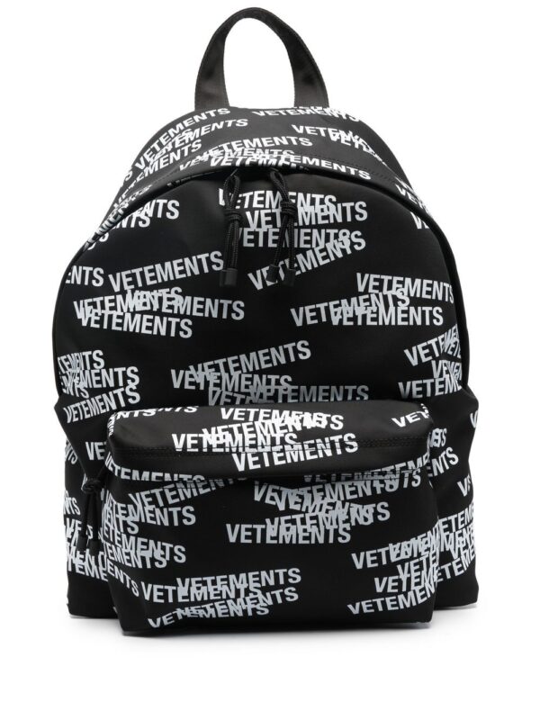 VETEMENTS logo-print backpack