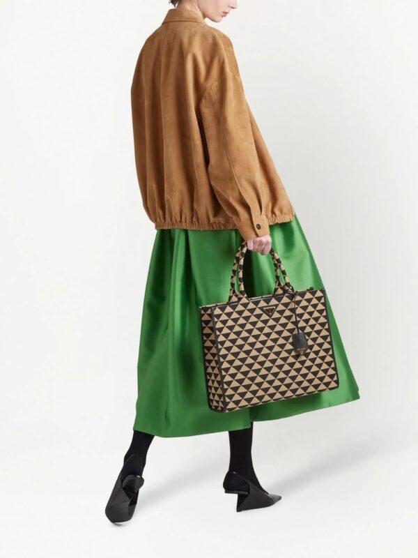 Prada  Symbole triangle-pattern tote bag - Image 2