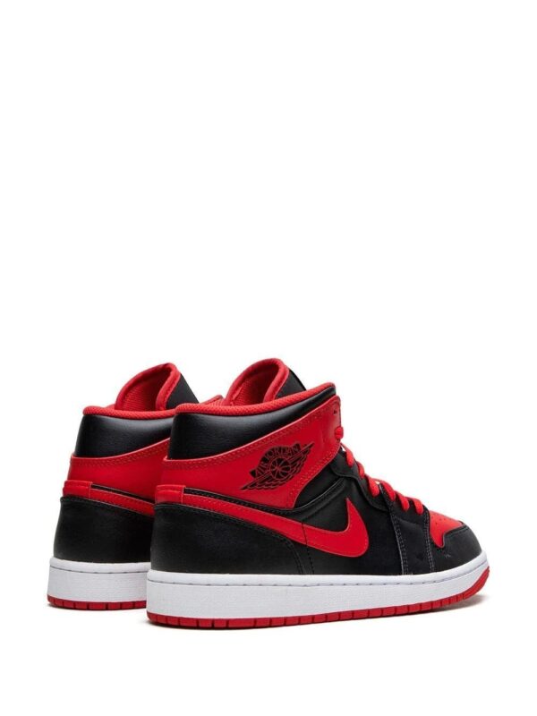 Jordan  Air Jordan 1 Mid "Alternate Bred" sneakers - Image 3