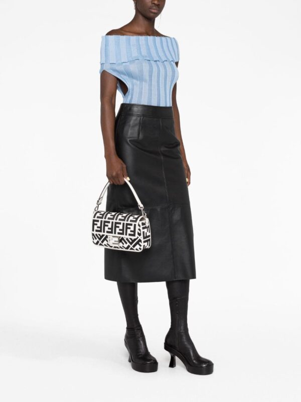 FENDI Baguette crossbody bag - Image 2
