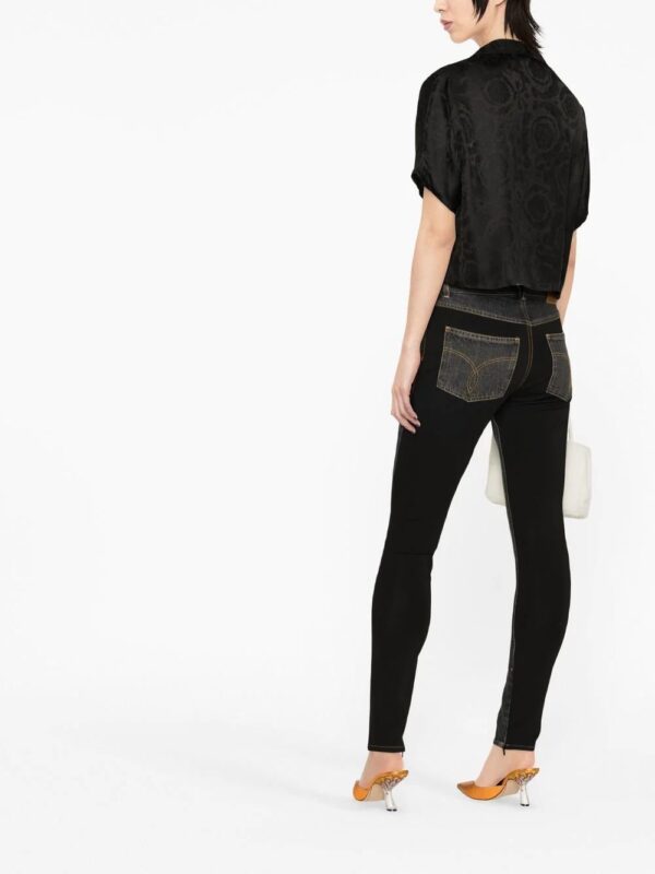 Versace  Barocco-jacquard cropped shirt - Image 4