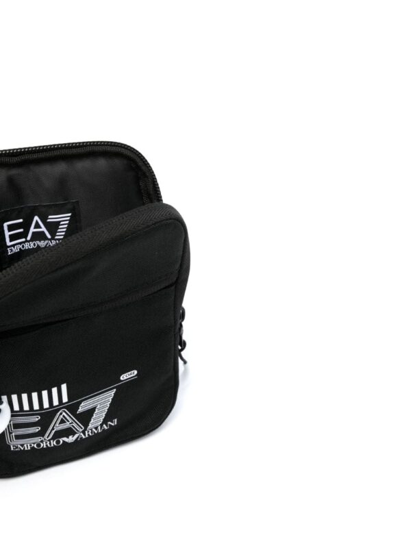 Ea7 Emporio Armani logo-print messenger bag - Image 5