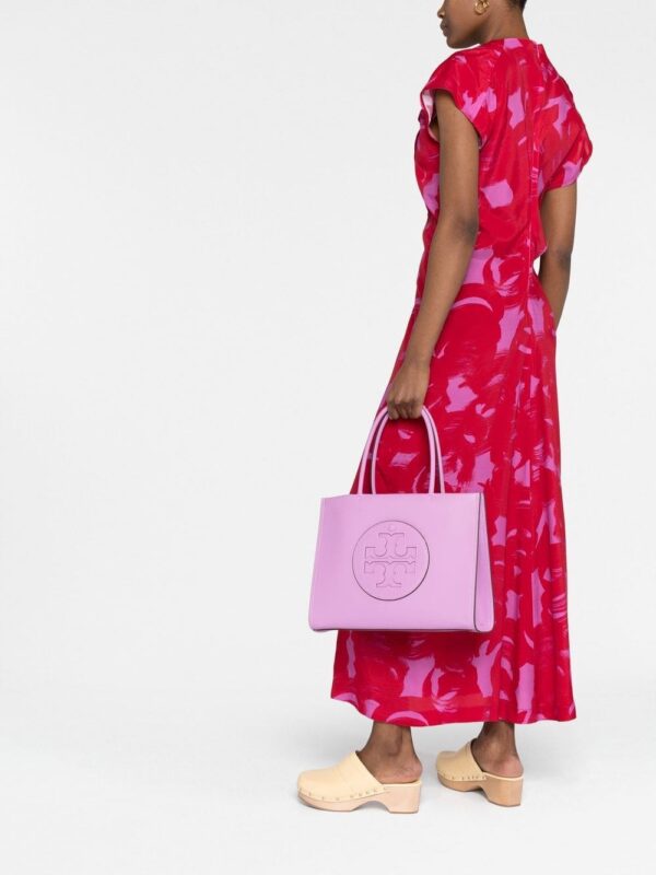 Tory Burch embossed-logo tote bag - Image 2