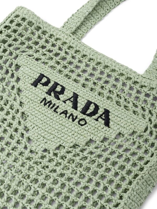 Prada triangle-logo crochet rafia tote bag - Image 4