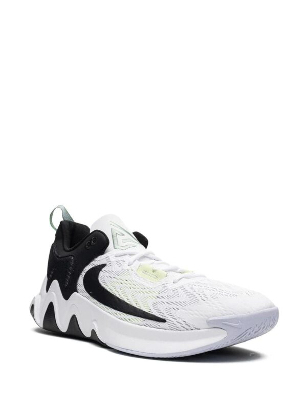 Nike  Giannis Immortality 2 low-top sneakers - Image 2