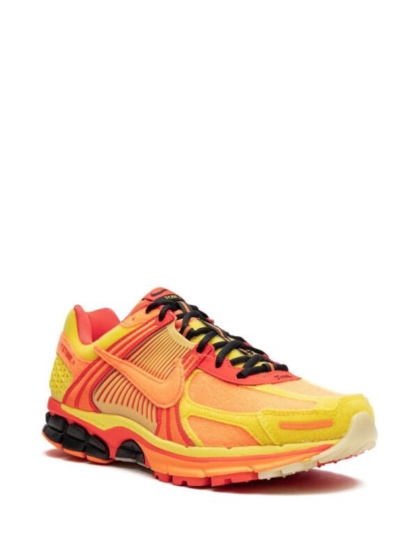 Nike  x Doernbecher Zoom Vomero 5 "2023" sneakers - Image 2