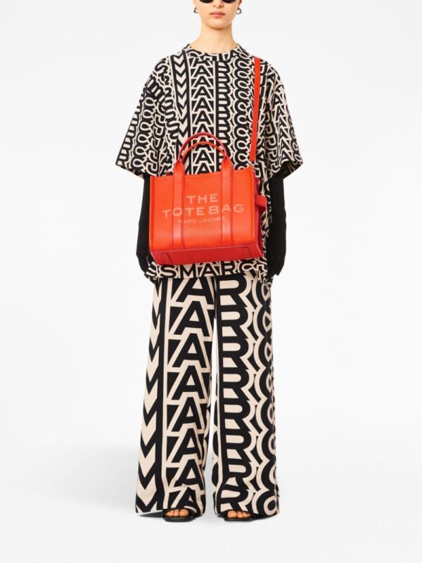 Marc Jacobs The Leather Medium Tote bag - Image 2