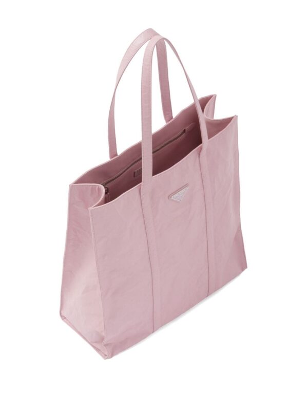 Prada medium crinkled tote bag - Image 4