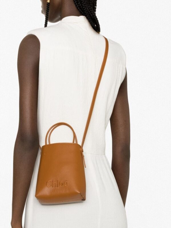 Chloé Sense embroidered-logo leather mini bag - Image 3