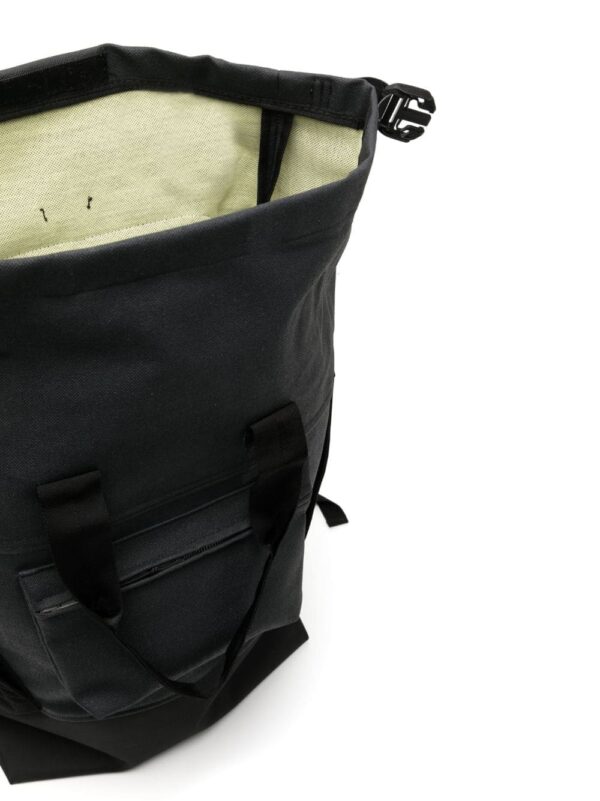 GR10K buckle-fastening waterproof backpack - Image 5