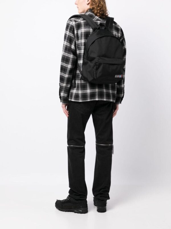 Louis Vuitton logo-patch backpack - Image 2