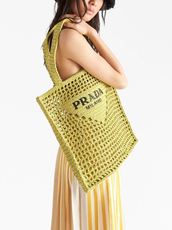 Prada logo-embroidered raffia tote bag - Image 3
