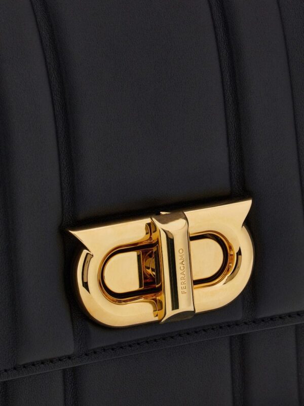 Ferragamo medium Gancini leather shoulder bag - Image 3