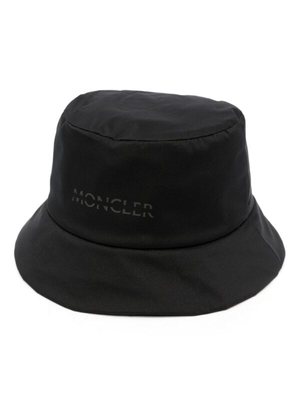 Moncler logo-print bucket bag