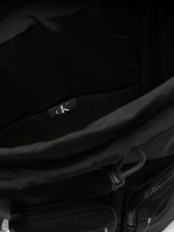 Calvin Klein Jeans logo-patch flap backpack - Image 5